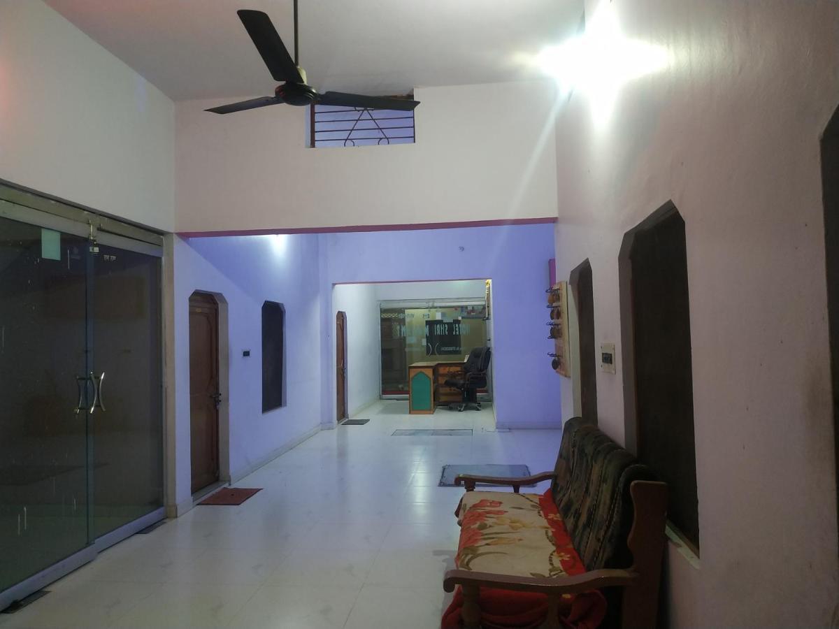 Hotel Shri Mahant Orchha 5 Mint Walking From Ram Raja Temple Exteriör bild