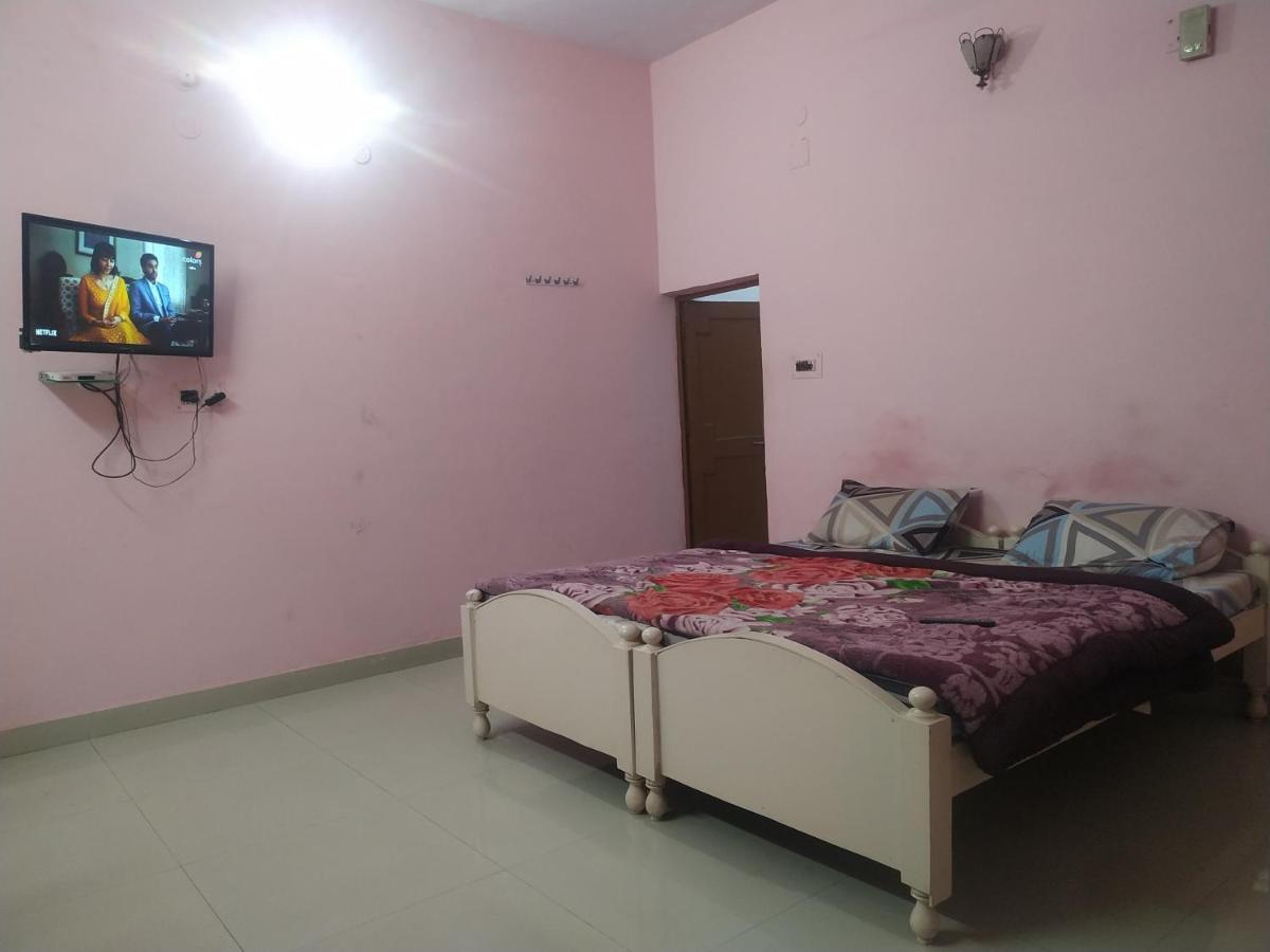 Hotel Shri Mahant Orchha 5 Mint Walking From Ram Raja Temple Exteriör bild