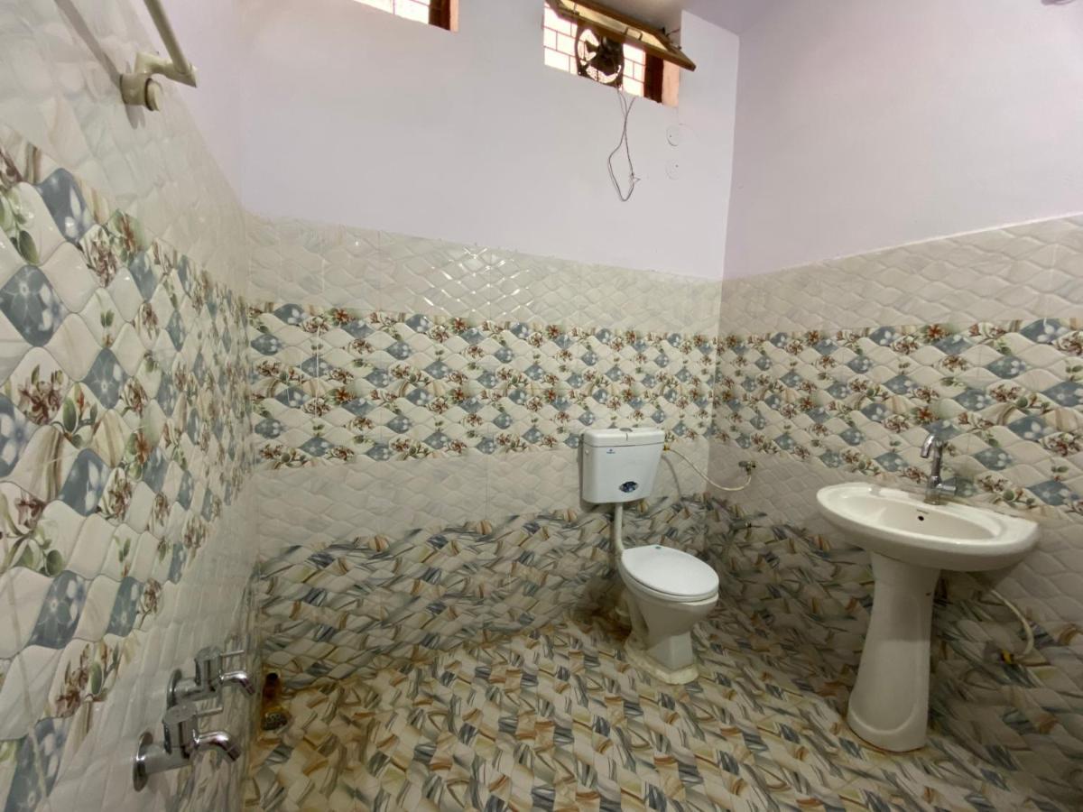 Hotel Shri Mahant Orchha 5 Mint Walking From Ram Raja Temple Exteriör bild
