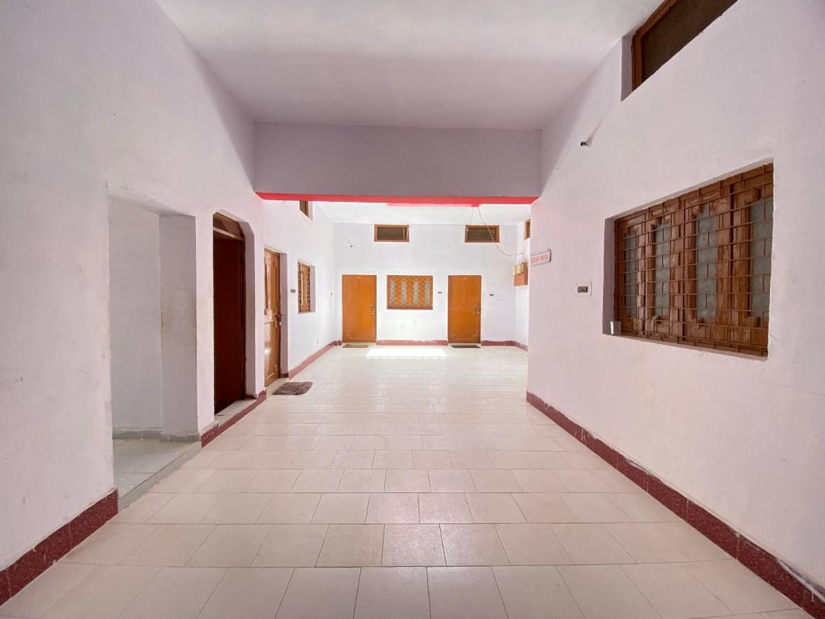 Hotel Shri Mahant Orchha 5 Mint Walking From Ram Raja Temple Exteriör bild