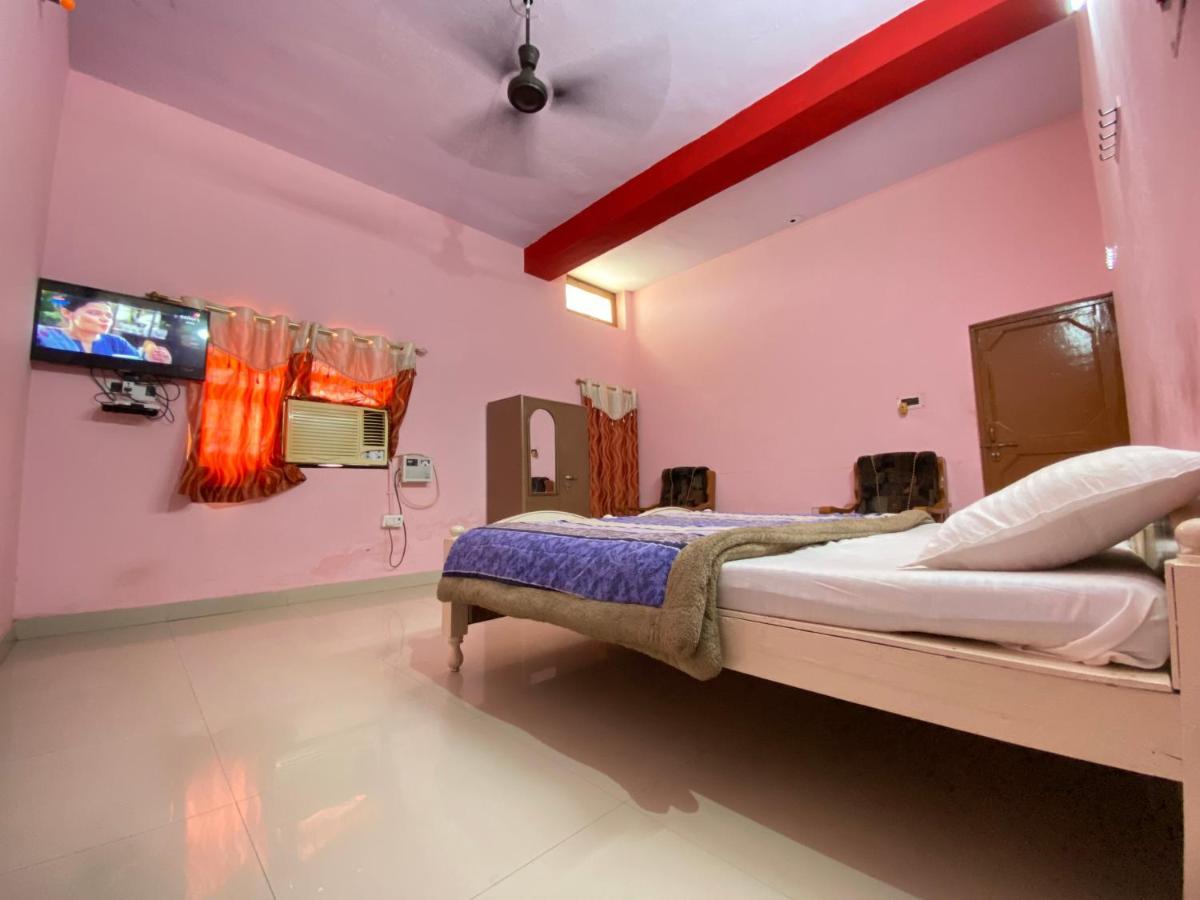 Hotel Shri Mahant Orchha 5 Mint Walking From Ram Raja Temple Exteriör bild