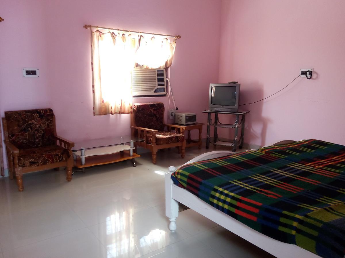 Hotel Shri Mahant Orchha 5 Mint Walking From Ram Raja Temple Exteriör bild