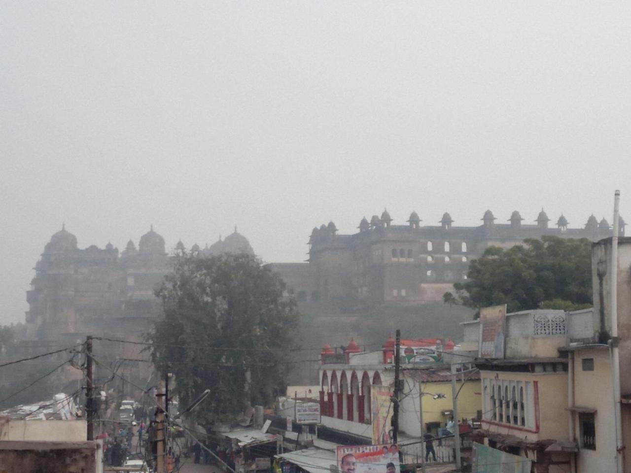 Hotel Shri Mahant Orchha 5 Mint Walking From Ram Raja Temple Exteriör bild