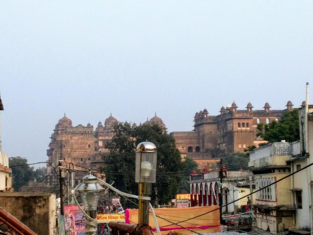 Hotel Shri Mahant Orchha 5 Mint Walking From Ram Raja Temple Exteriör bild